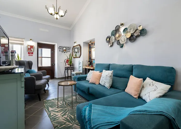 Casa D'nossa, Casa Tradicional E Moderna, Vista 360º, Piscina De Agua Salgada Tatil Evi *